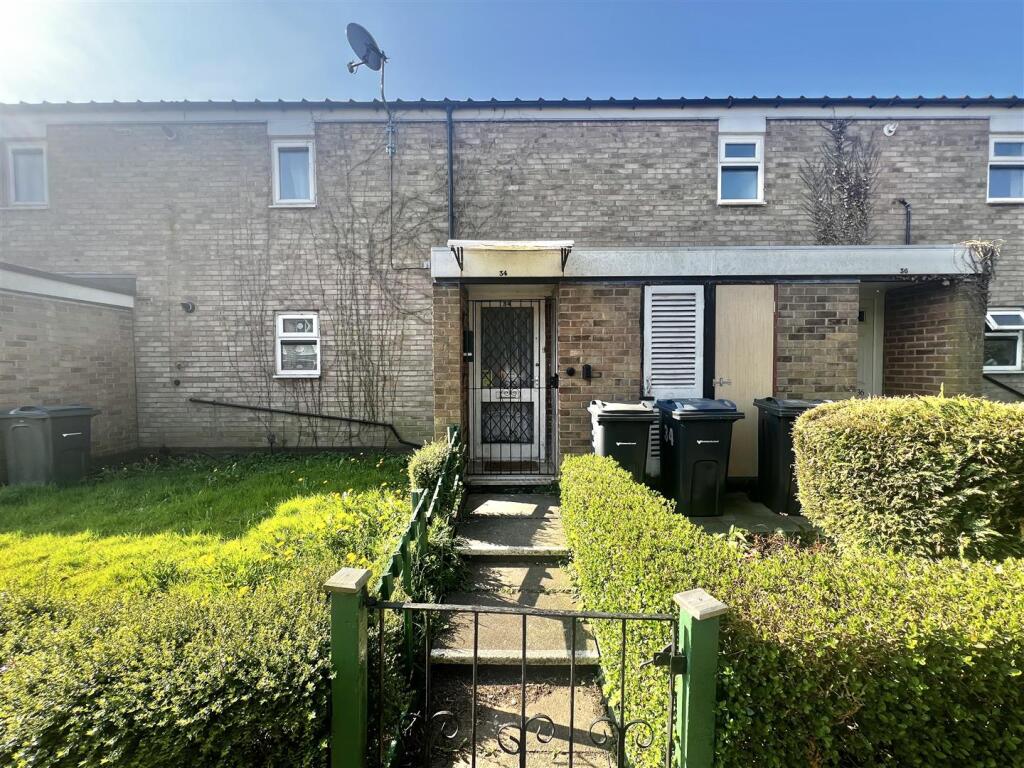 Main image of property: Rudgewick Croft, Birmingham