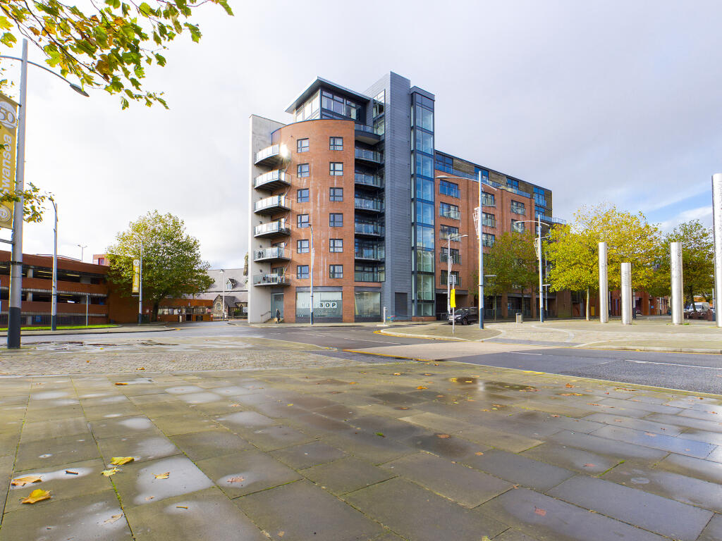 Main image of property: 3 Princess Way, Swansea, SA1
