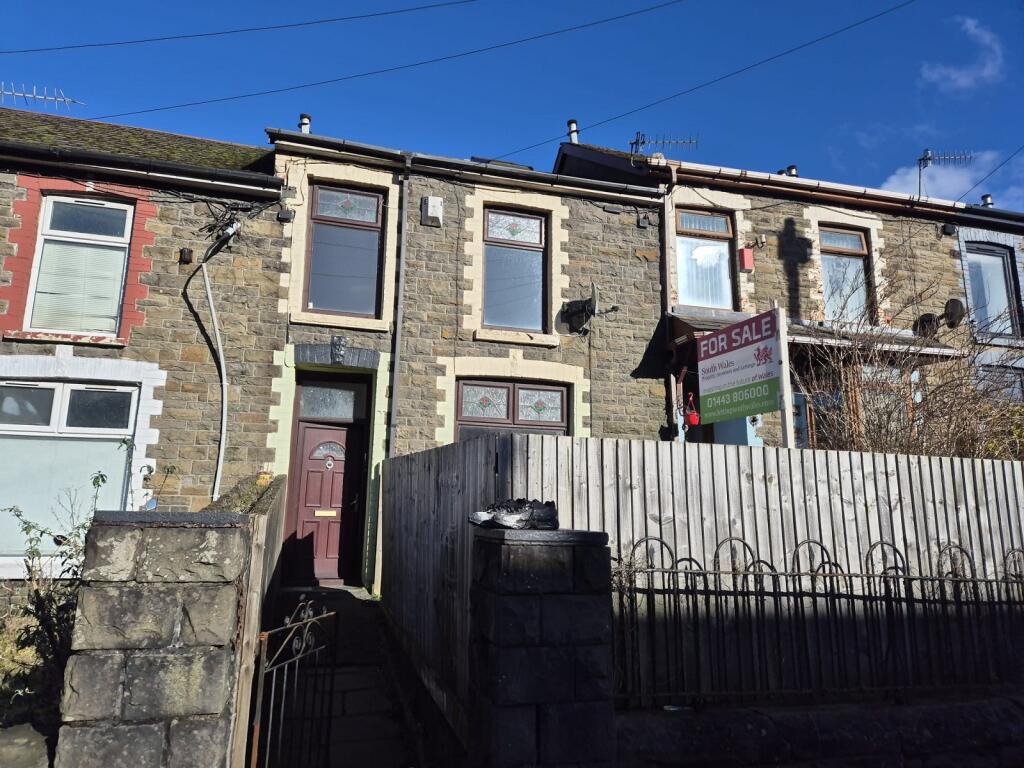 2 bedroom terraced house