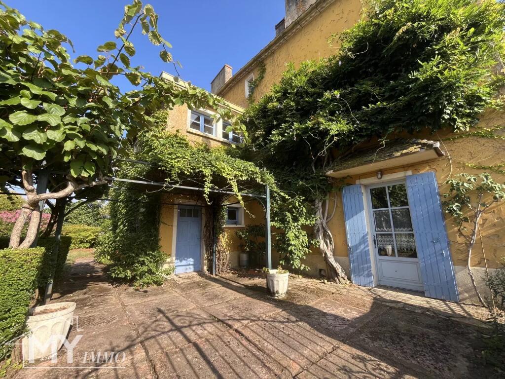 Main image of property: Aquitaine, Dordogne, St-Antoine-de-Breuilh