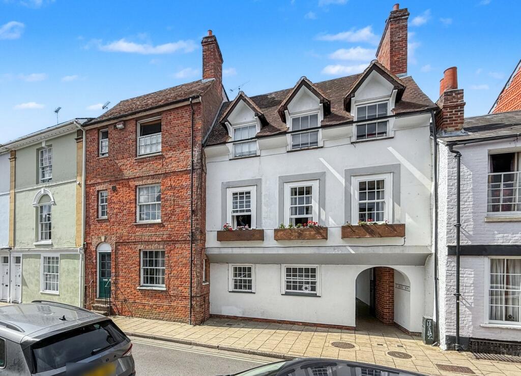 Main image of property: St Helens Mews, Abingdon, OX14
