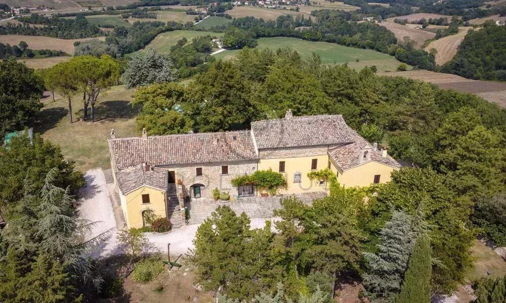 Main image of property: Le Marche, Pesaro e Urbino, Pesaro