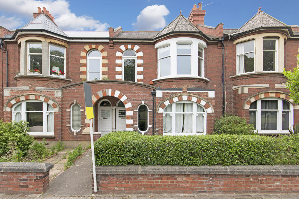 Main image of property: 49A Emmanuel Road, Balham SW12 0HN