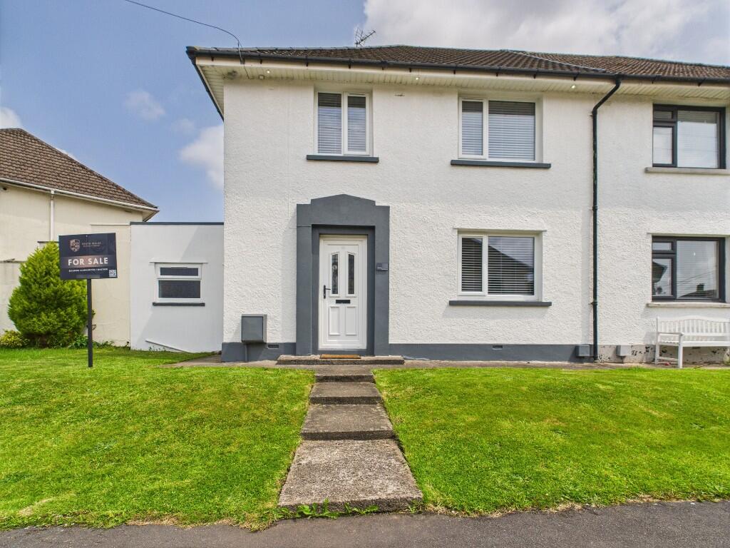 Main image of property: Heol Ganol, Caerphilly, Caerphilly (County of), CF83