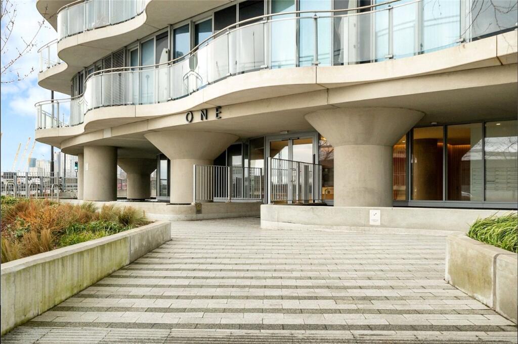 Main image of property: Hoola East, 3 Tidal Basin Road, Royal Docks, E16