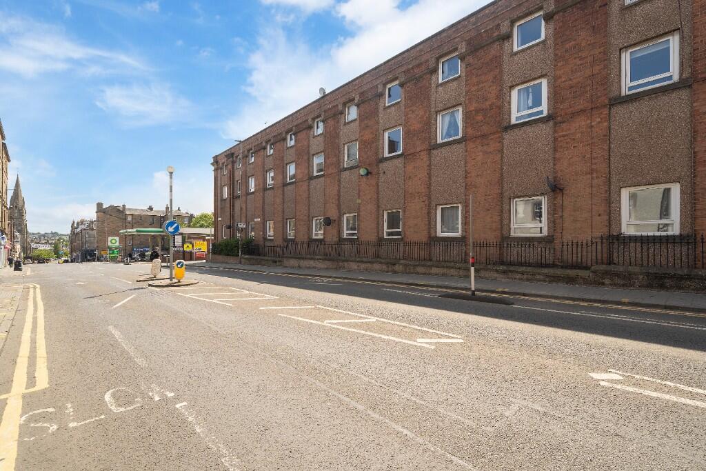 Main image of property: Causewayside, Edinburgh, EH9