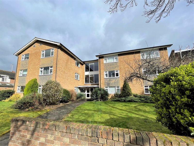 Main image of property: Popes Grove, Twickenham