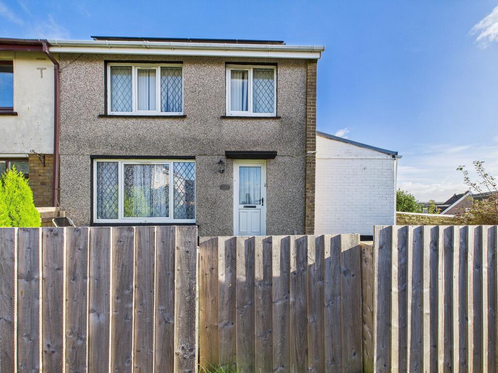 Main image of property: Llanddyri, Llanelli, SA14