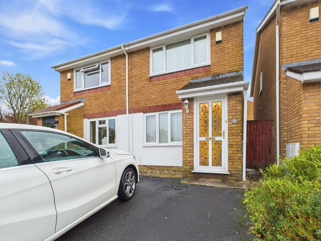 Main image of property: Pentrechwyth, Swansea, SA1