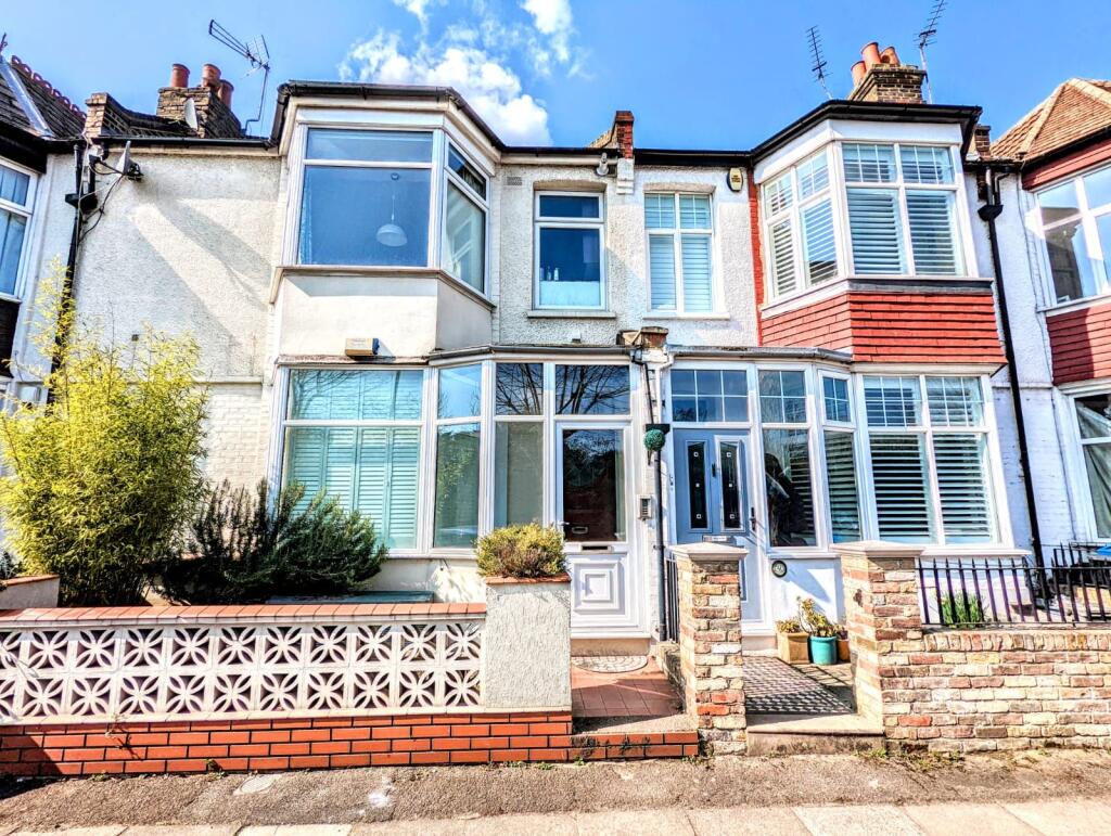 Main image of property: TFF,  Strathearn Road, London