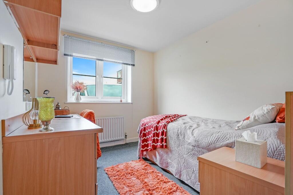 Main image of property: Clifden Road, London, E5
