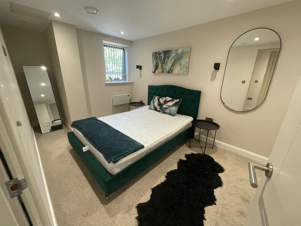 Main image of property: North Street, Leeds