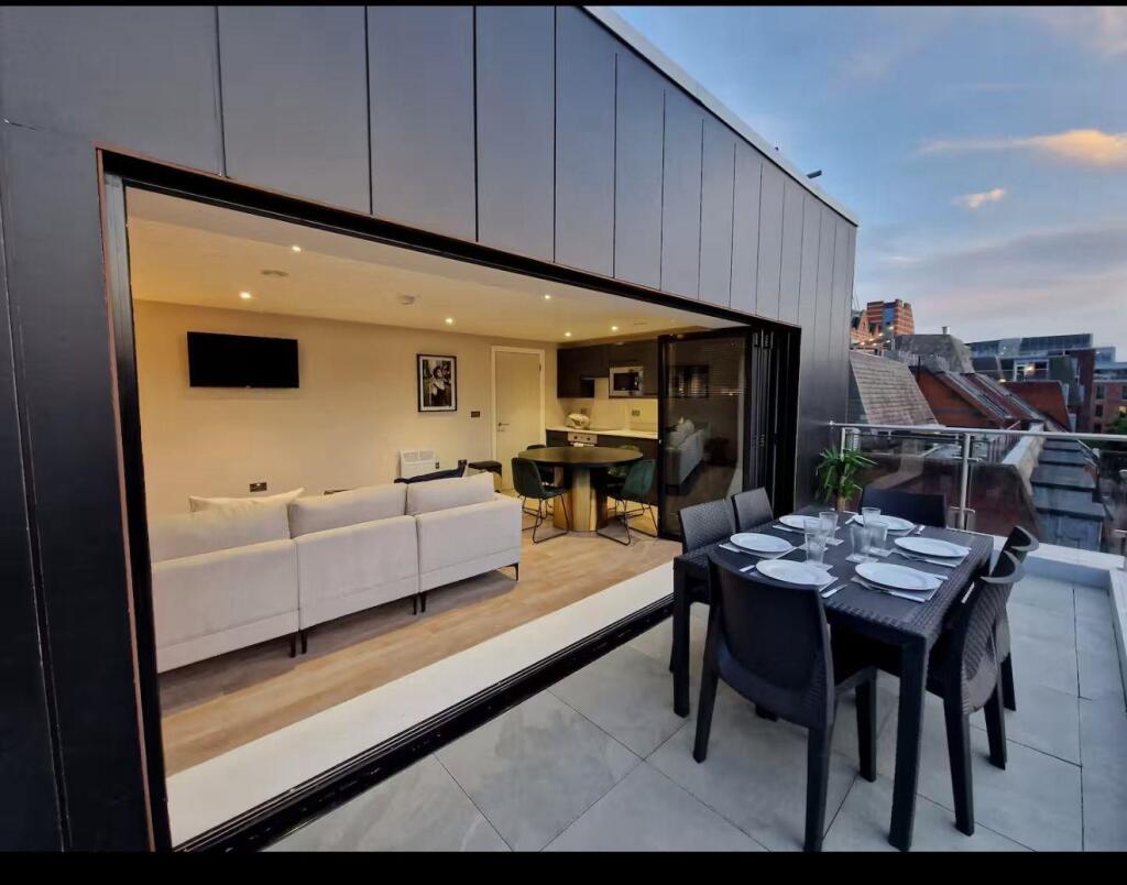 Main image of property: Park Cross Street, Leeds