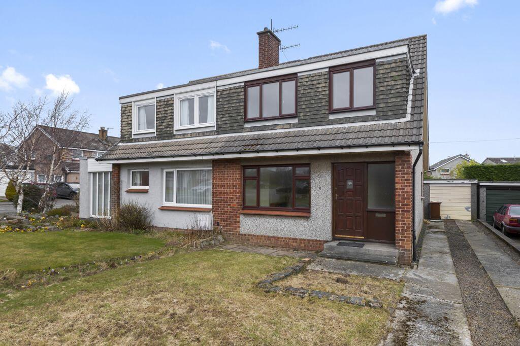 Main image of property: 5 Bavelaw Crescent, Penicuik, EH26 9AX