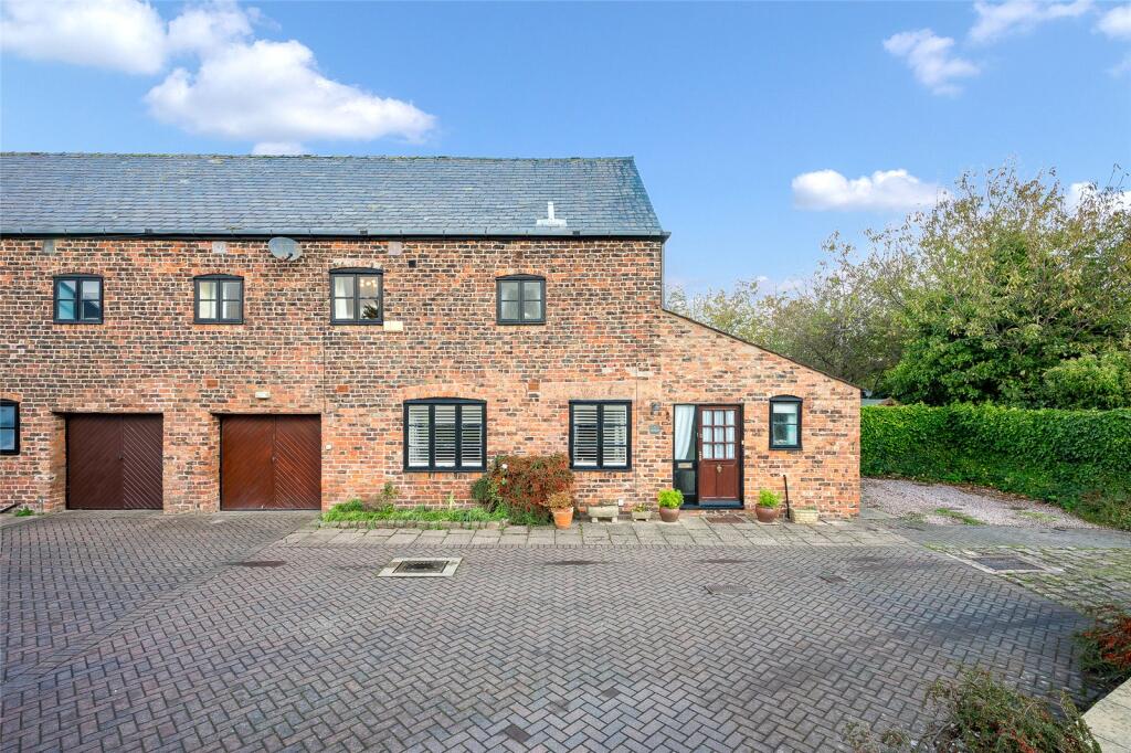 Main image of property: 1 The Barns, Loveladys Farm, Liverpool Road, Formby, L37