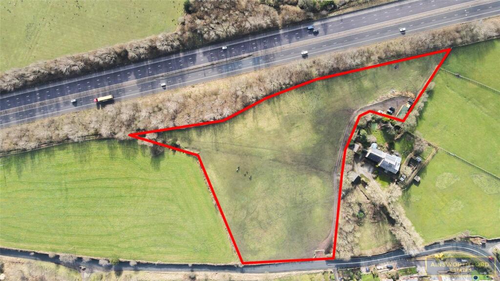 Main image of property: Bog Height Road, Darwen, Lancashire, BB3
