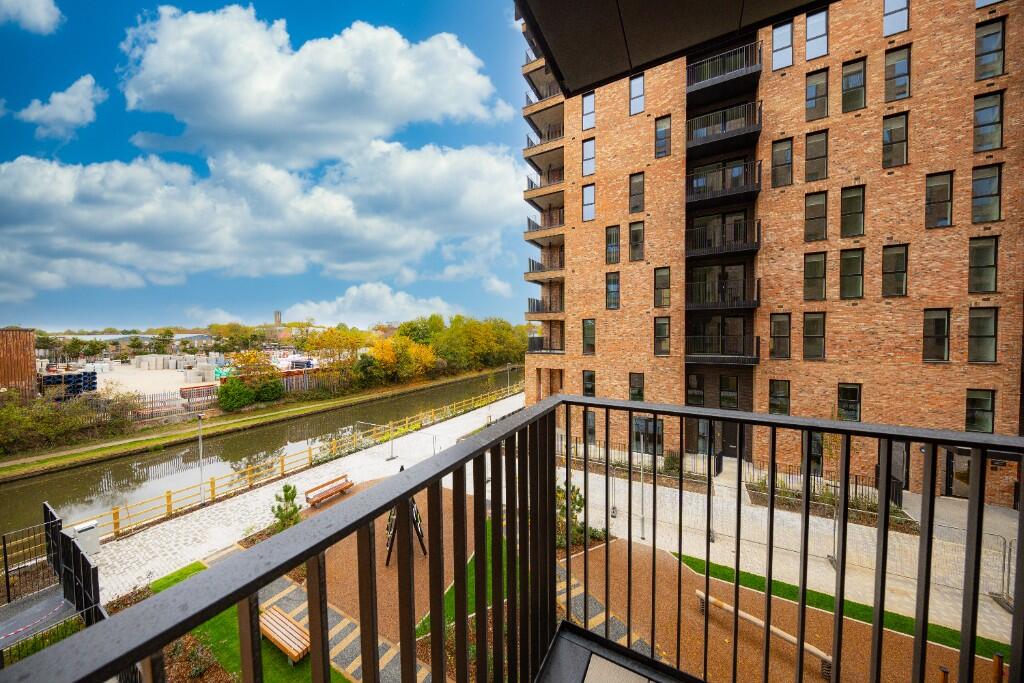 Main image of property: Blocks A,
Crown Trading Centre,
Clayton Road,
Hayes,
UB31DU