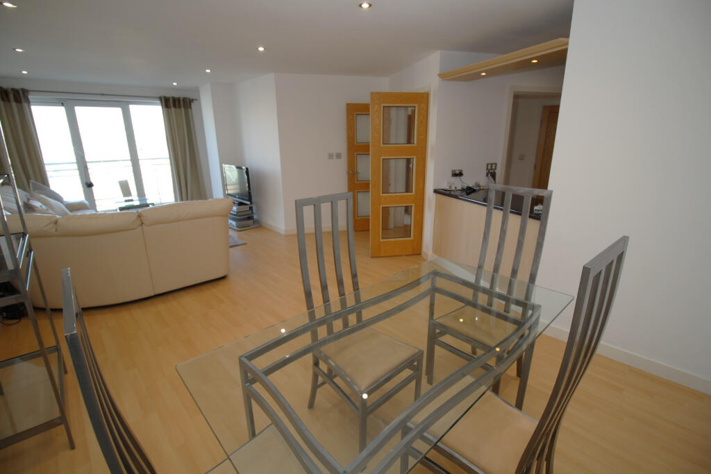 Main image of property: Imperial Point, The Quays, Salford, Lancashire, M50
