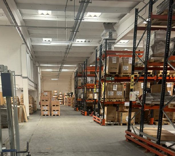 Internal of warehosue unit 12.png