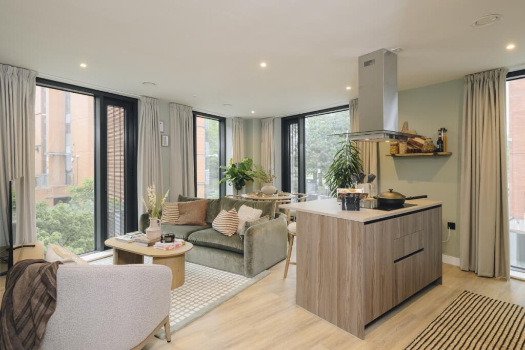 Main image of property: Apartment 906, 2 Jennens Road Birmingham B4