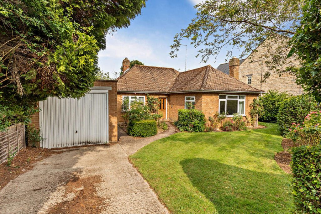 Main image of property: Glapthorn Road, Oundle, Northamptonshire, PE8