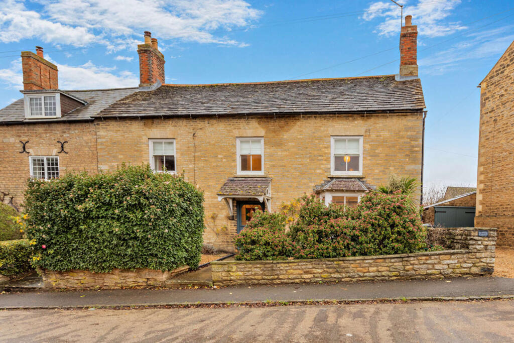 Main image of property: Stoke Hill, Oundle, Peterborough, PE8
