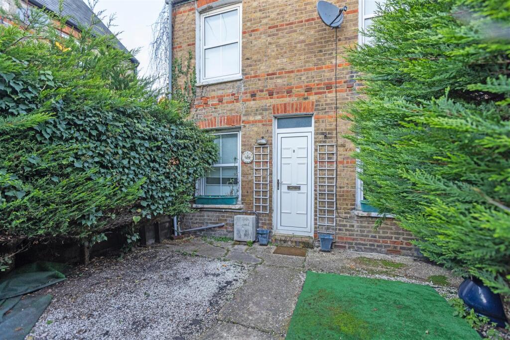 Main image of property: Clewer Fields | Windsor | SL4