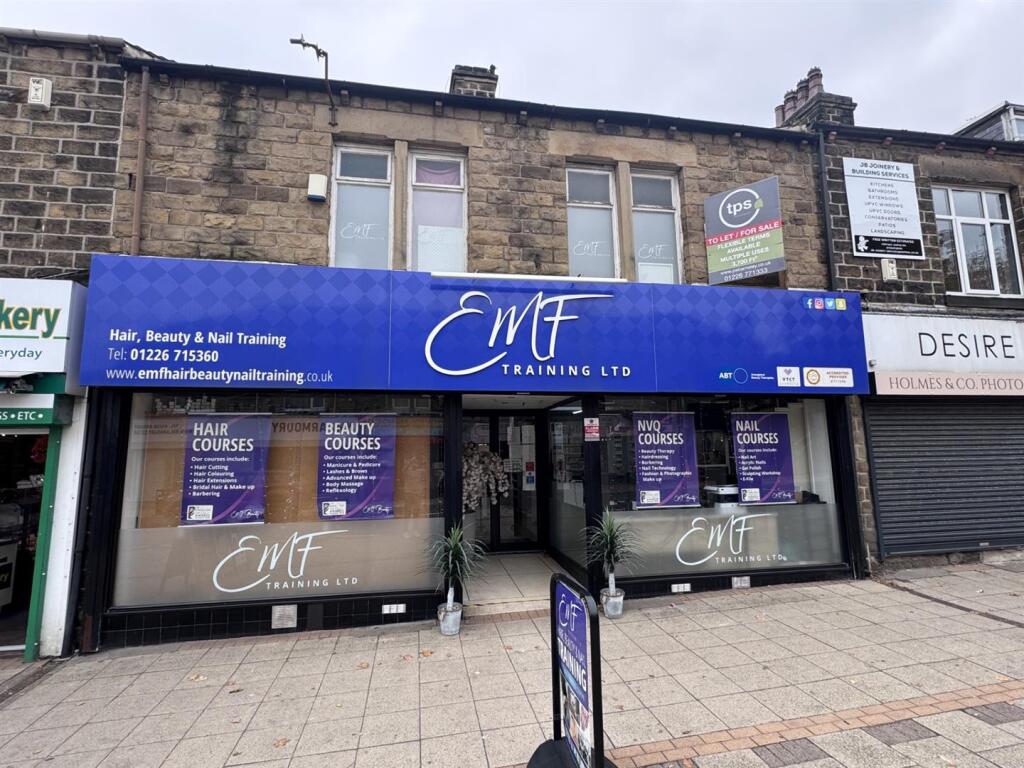 Main image of property: 208, Barnsley Road, Cudworth, Barnsley