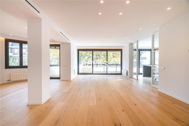 Main image of property: Flat For Sale In Sant Gervasi, Sant Gervasi, Barcelona