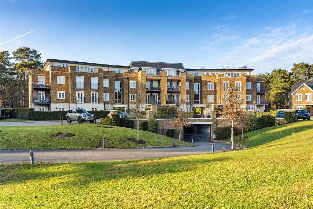 Main image of property: Ascot