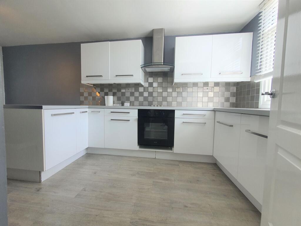 Main image of property: Carnbroe Avenue, Binley, CV3