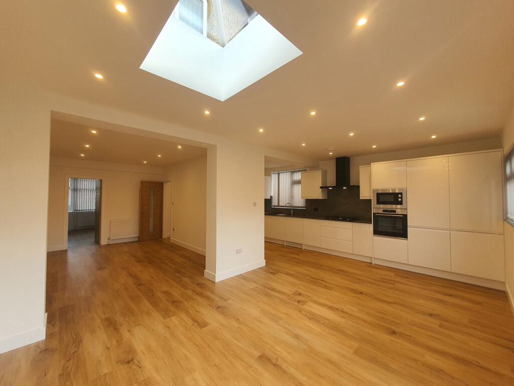Main image of property: Headstone Lane, Harrow, HA2