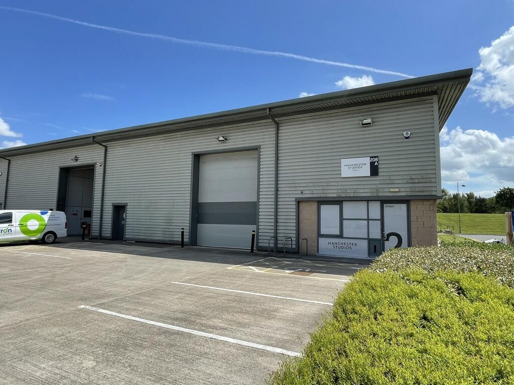 Main image of property: Unit 203, Cavendish Place, Birchwood Park, Birchwood, Warrington, WA3 6WU