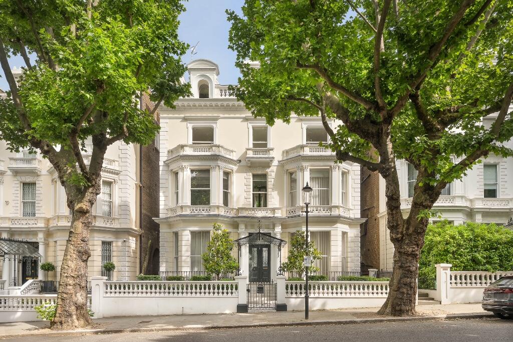 Main image of property: Holland Park, London, W11