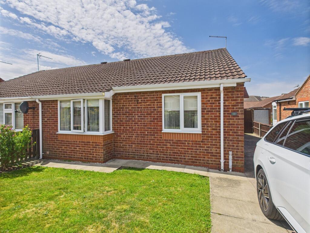 Main image of property: Tennyson Close, Caistor, LN7