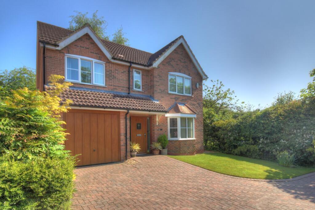 Main image of property: Archers Close, Wrawby, DN20