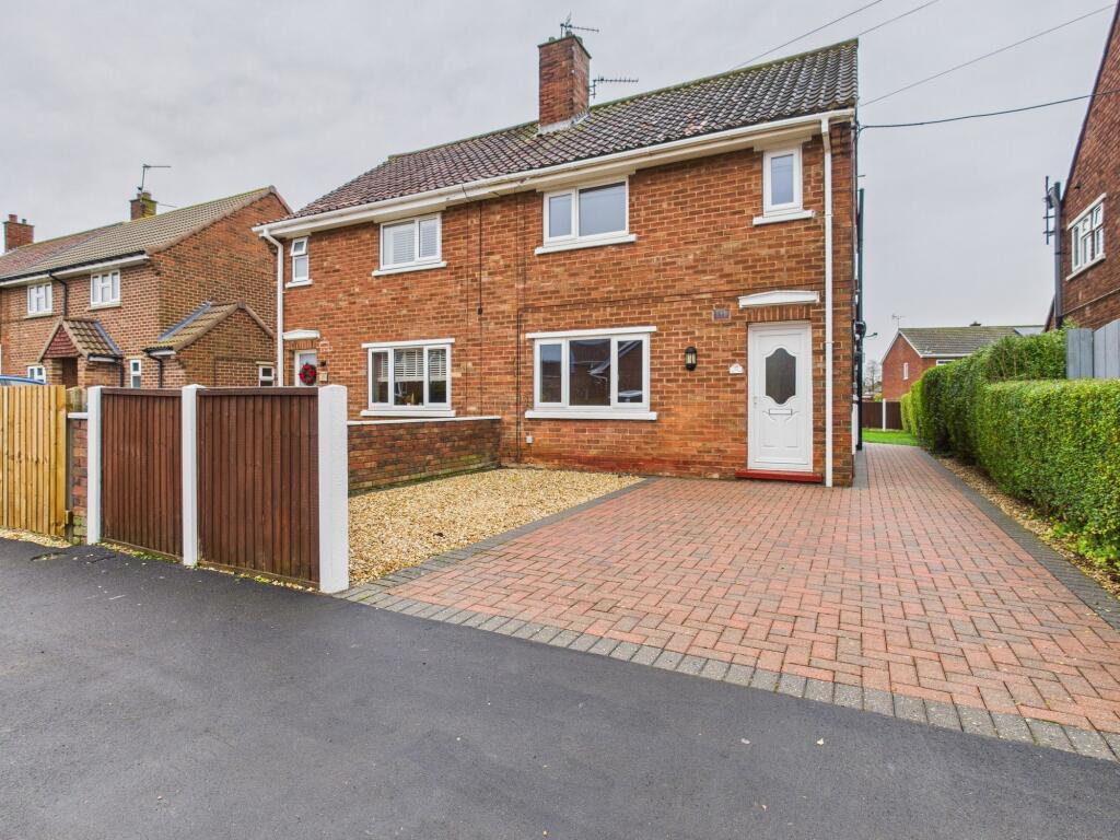 Main image of property: Lidgett Close, Scawby, DN20