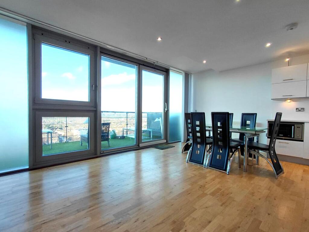 Main image of property: Kingsway, North Finchley London