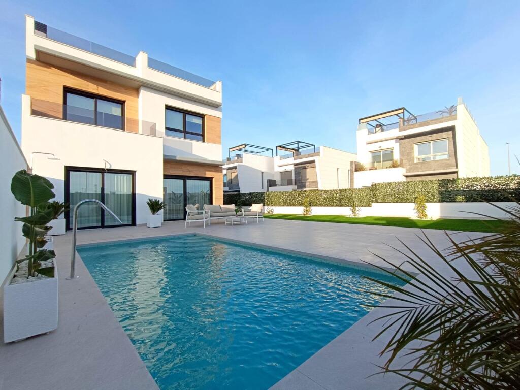 Main image of property: Valencia, Alicante, Benijofar