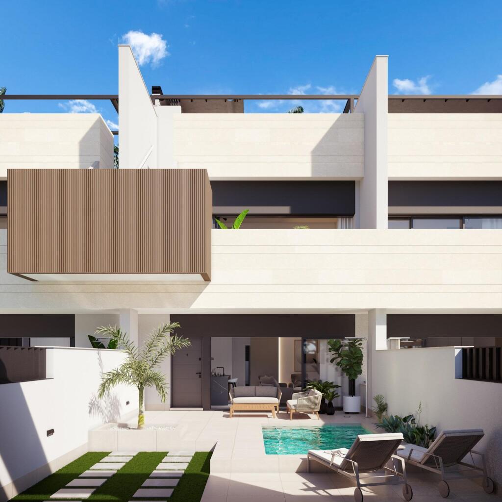 Main image of property: Valencia, Alicante, Pilar de la Horadada
