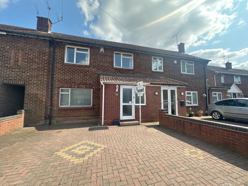 Main image of property: Nevill Close, CV31 3HG