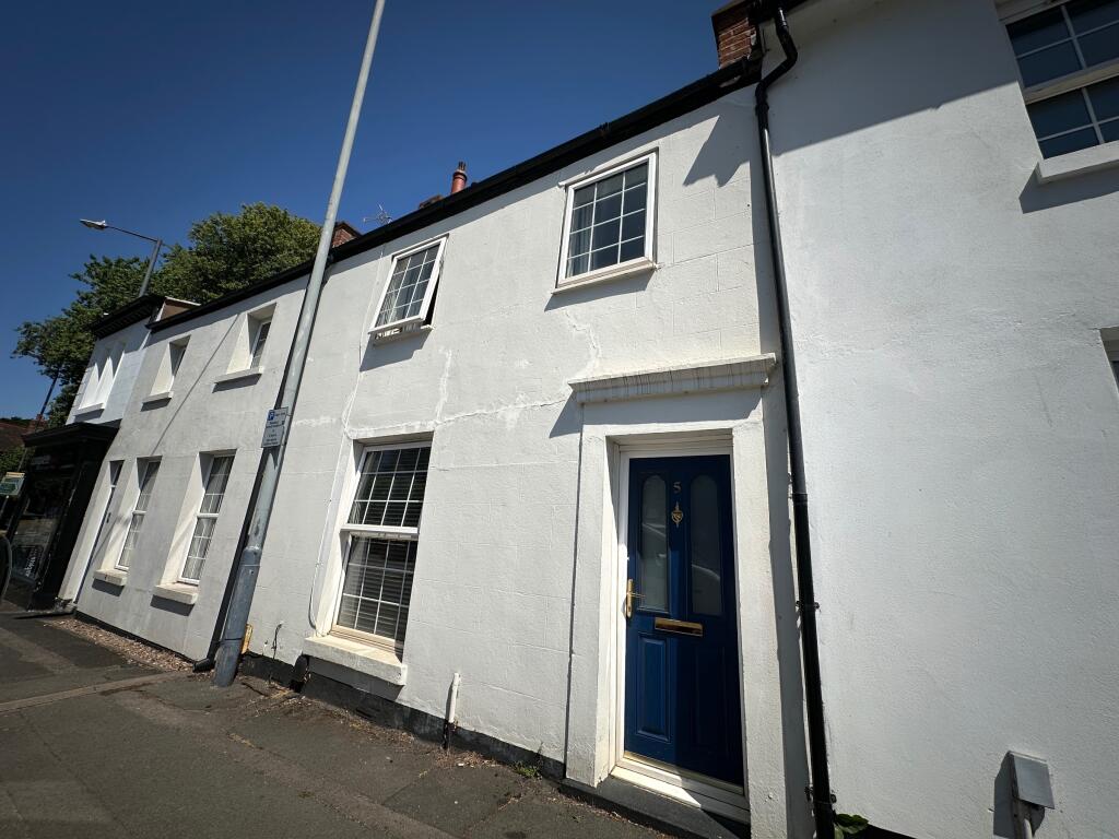 Main image of property: Binswood Street, Leamington Spa