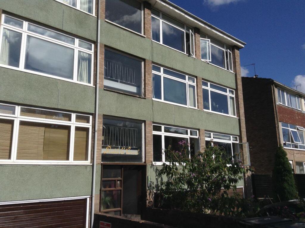Main image of property: Flat 4 Russell Court