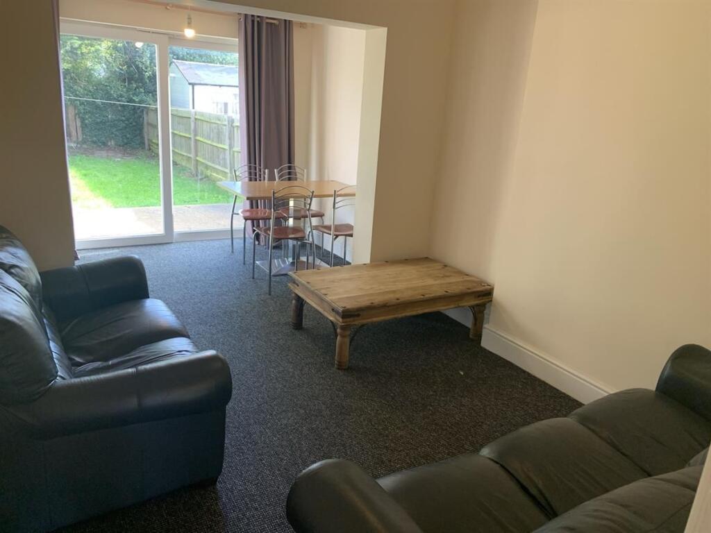 Main image of property: 145 Brunswick Street, CV31 2EJ