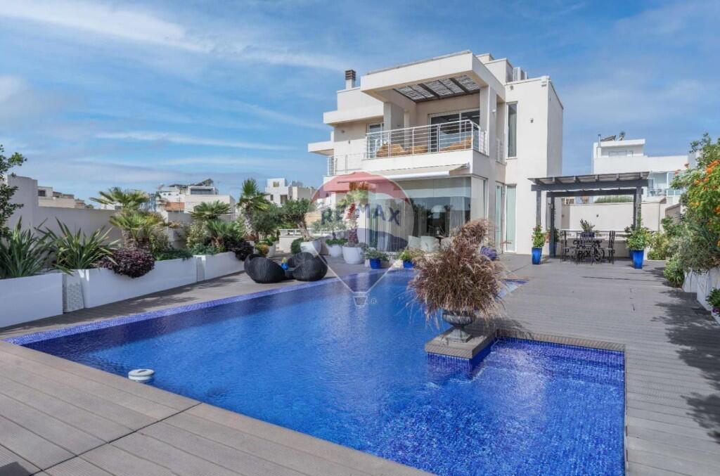 Main image of property: Madliena