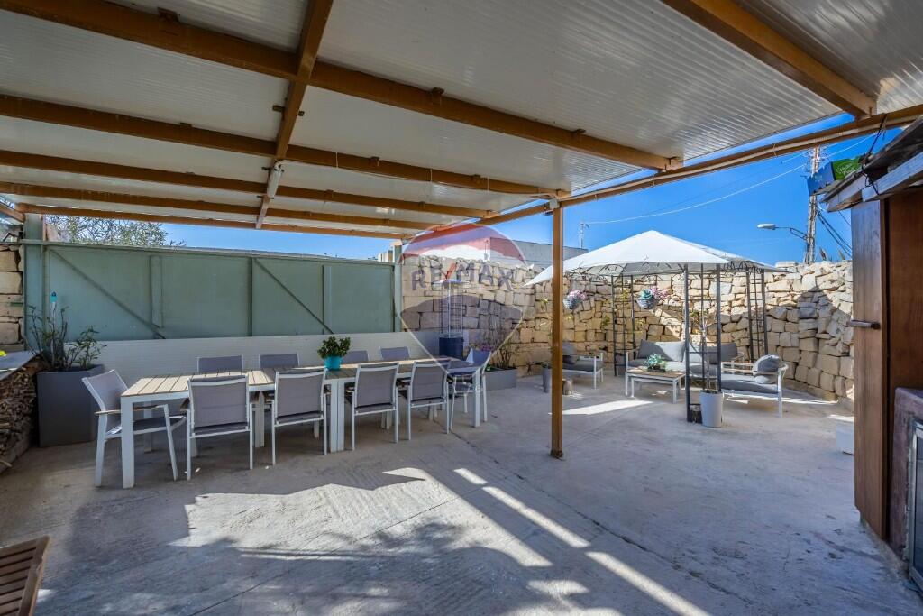 Main image of property: Birzebbuga