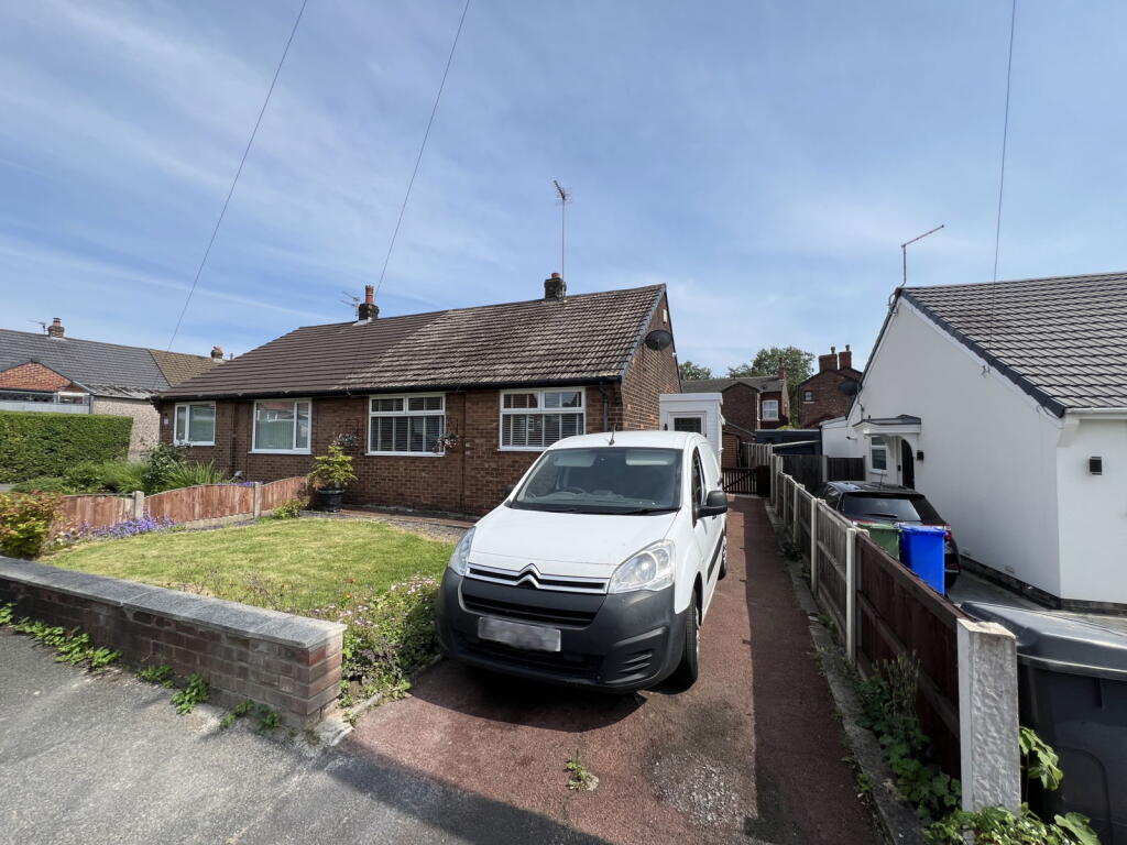 Main image of property: Shelley Grove, Hyde, Greater Manchester, SK14 4LA