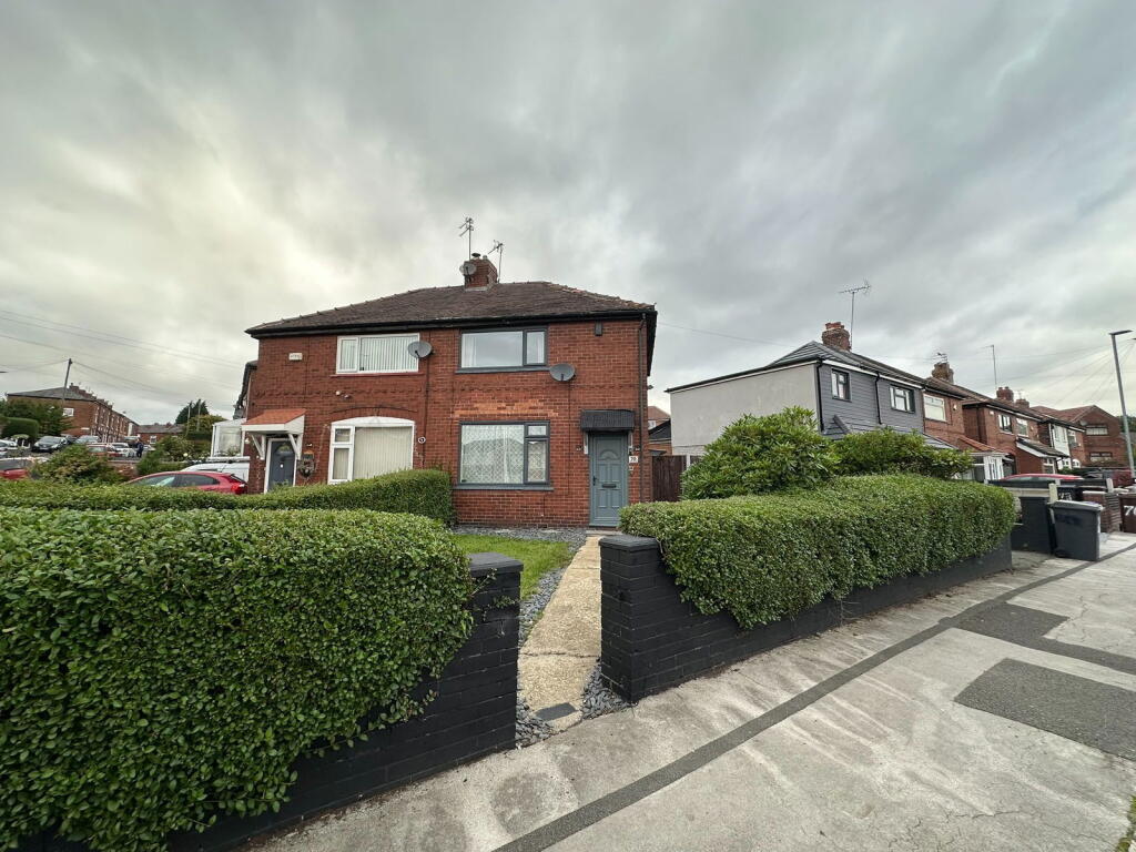 Main image of property: Cedar Street, Ashton-under-lyne, OL6 9LW