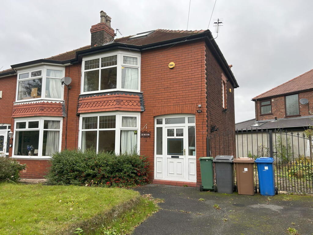 Main image of property: Knott Lane, Hyde, SK14 5HZ