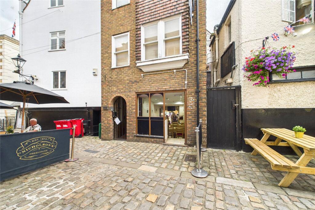 Main image of property: Market Street, Windsor, Berkshire, SL4